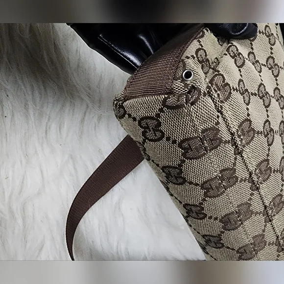 Uni Sex Brown Patterned Crossbody Bag - Picture 9 of 15